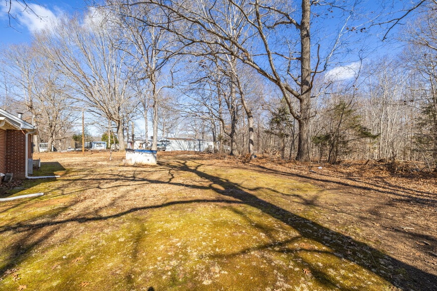 More Photos Of 5513 NC Highway 700, Eden Flex For Sale