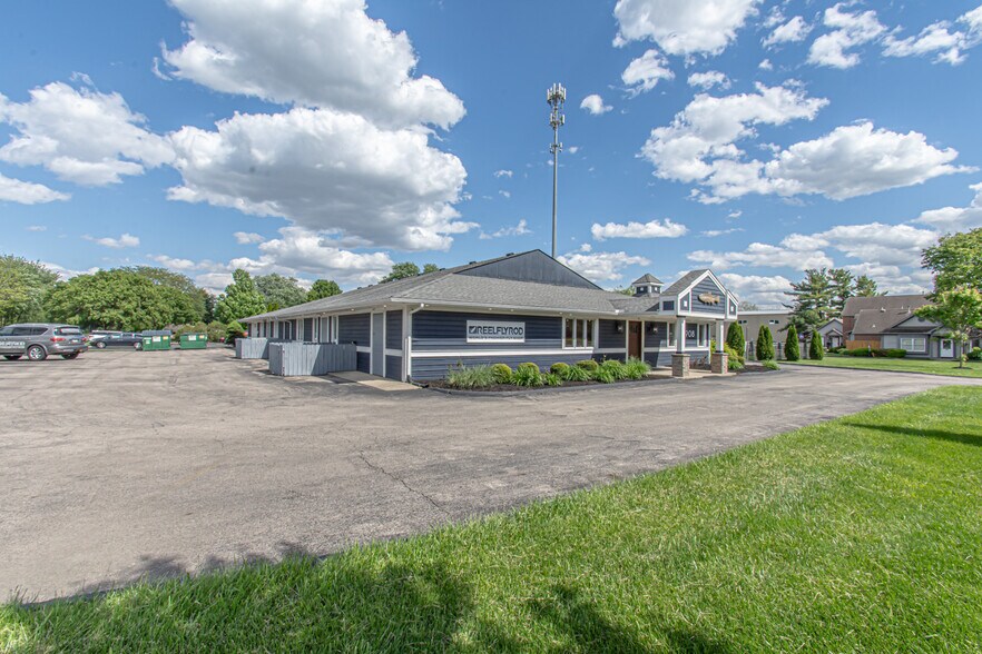 More Photos Of 1908 N Lakeman Dr, Bellbrook Storefront Retail Office For Sale