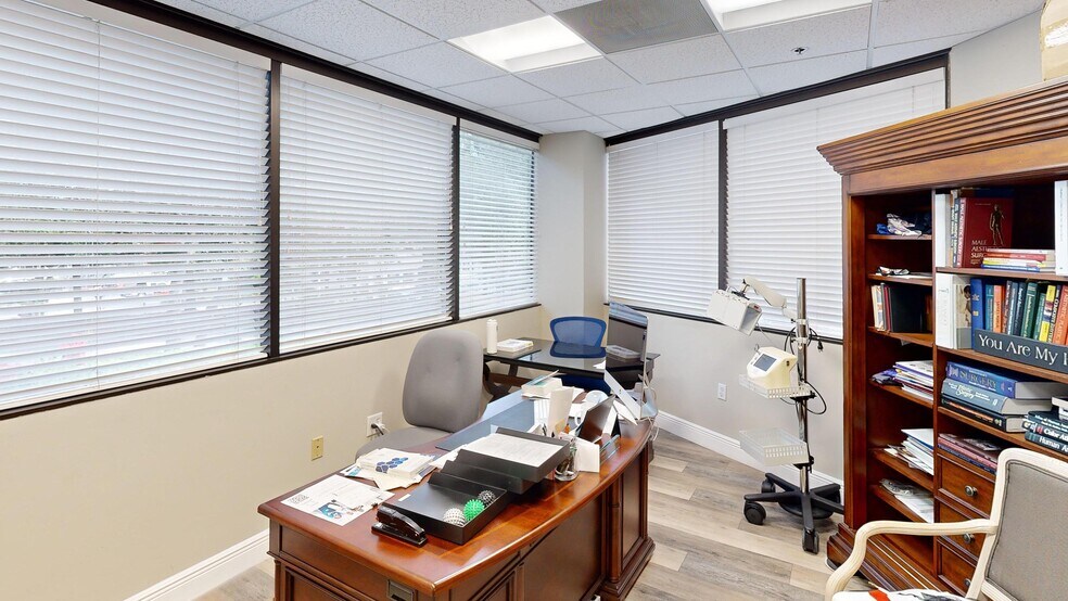 More Photos Of 4106 W Lake Mary Blvd, Lake Mary Medical For Lease