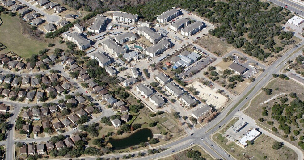 More Photos Of 705 N Vista Ridge, Cedar Park Restaurant For Lease