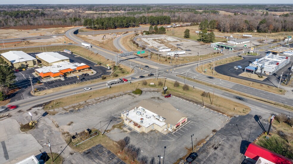 More Photos Of 6951 NC-4, Battleboro General Retail For Sale