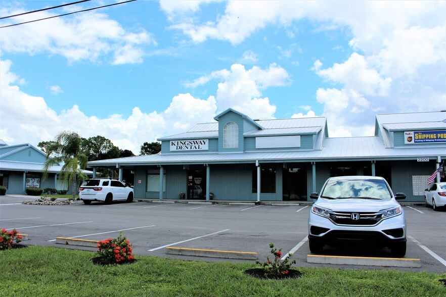 More Photos Of 2200 Kings Hwy, Port Charlotte General Retail For Lease