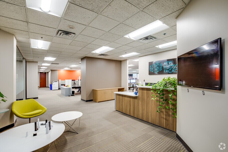 More Photos Of 1295 Northland Dr, Mendota Heights Medical For Lease