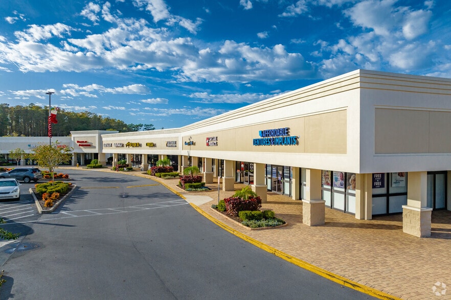 More Photos Of 26200-26320 US Highway 19 N, Clearwater Unknown For Lease