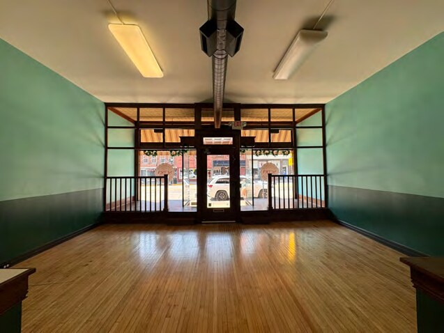 More Photos Of 13 N Main St, Three Rivers Restaurant For Sale
