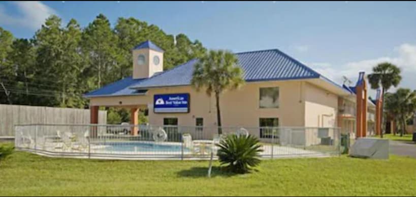 More Photos Of 852374 US Highway 17, Yulee Hotel For Sale