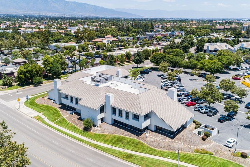 More Photos Of 10737 Laurel St, Rancho Cucamonga Medical For Lease