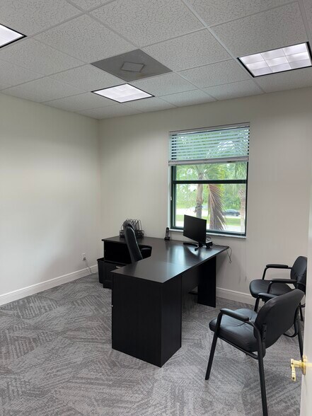 More Photos Of 9696 Bonita Beach Rd, Bonita Springs Office For Lease
