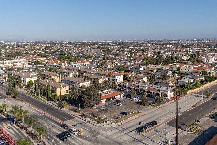 More Photos Of 22211-22219 Avalon Blvd, Carson Storefront For Sale