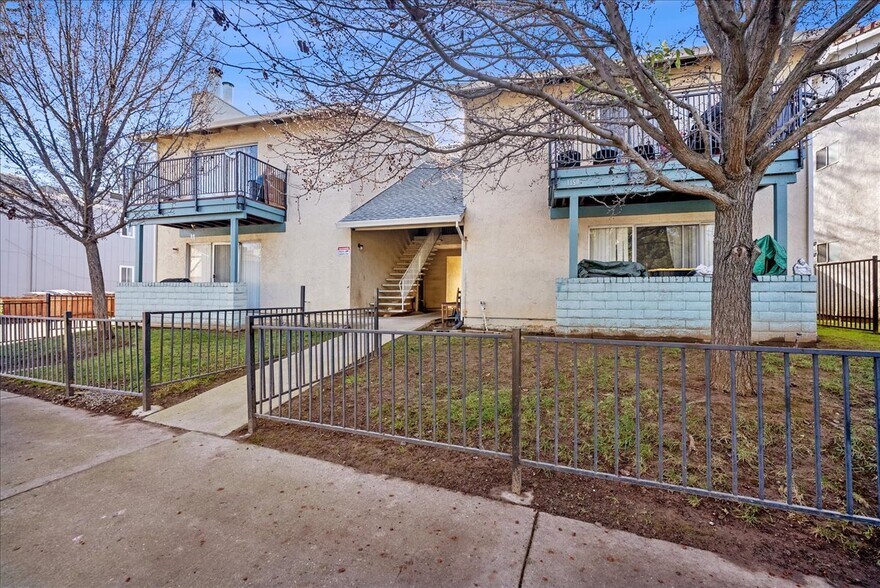 More Photos Of 1140 Melton Dr, Yuba City Multifamily For Sale