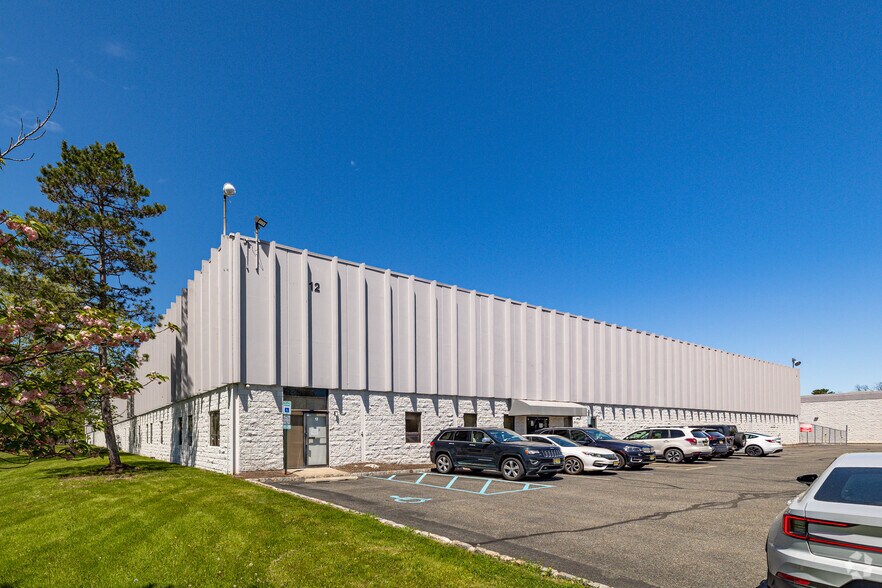 Primary Photo Of 12 Gardner Rd, Fairfield Warehouse For Lease