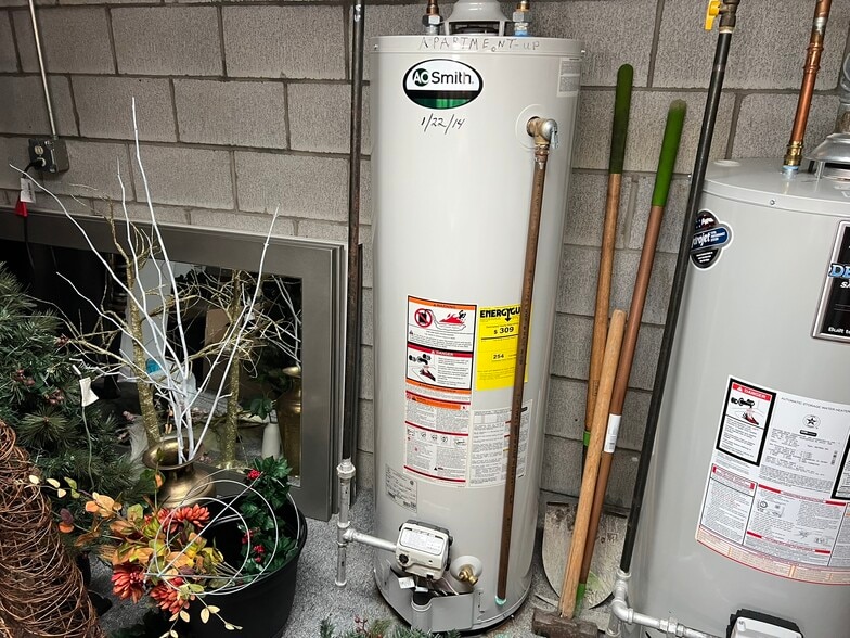 More Photos Of 8433 Cleveland Ave NW, Canton General Retail For Sale