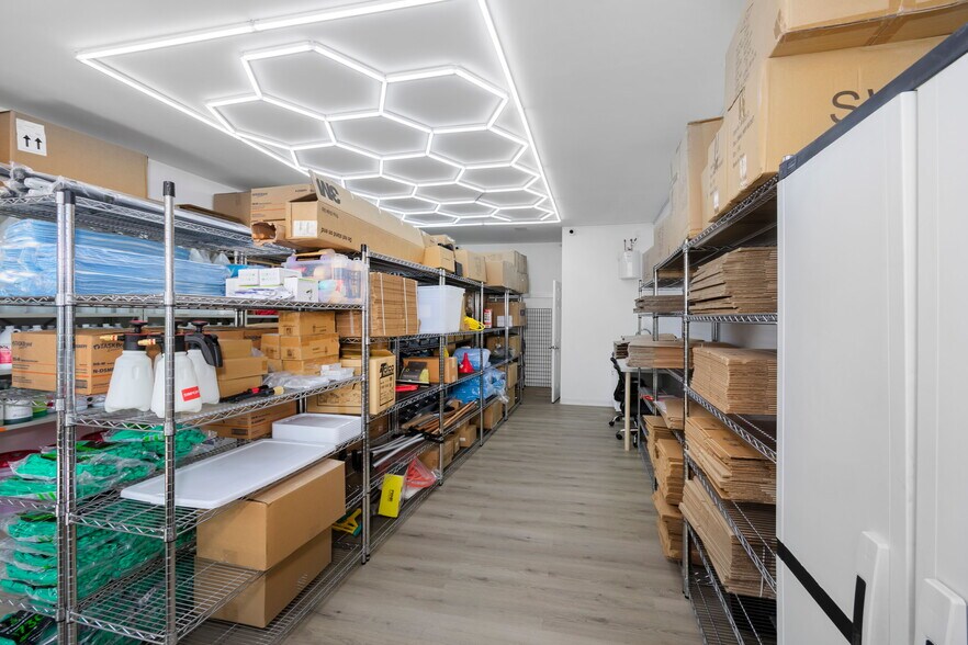 More Photos Of 613-617 Summer St, Lynn Storefront For Sale