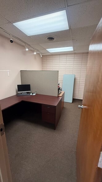 More Photos Of 3770 Reading Rd, Cincinnati Office For Sale
