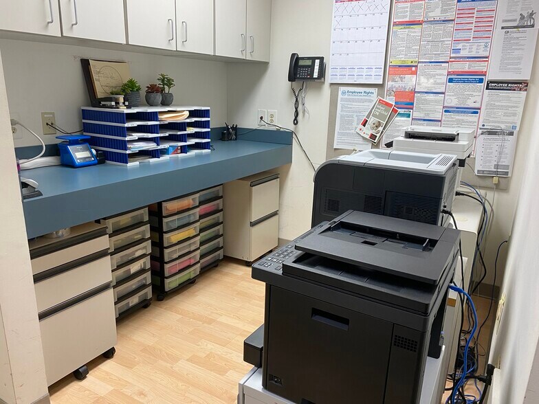 More Photos Of 106 Elden St, Herndon Medical For Sale