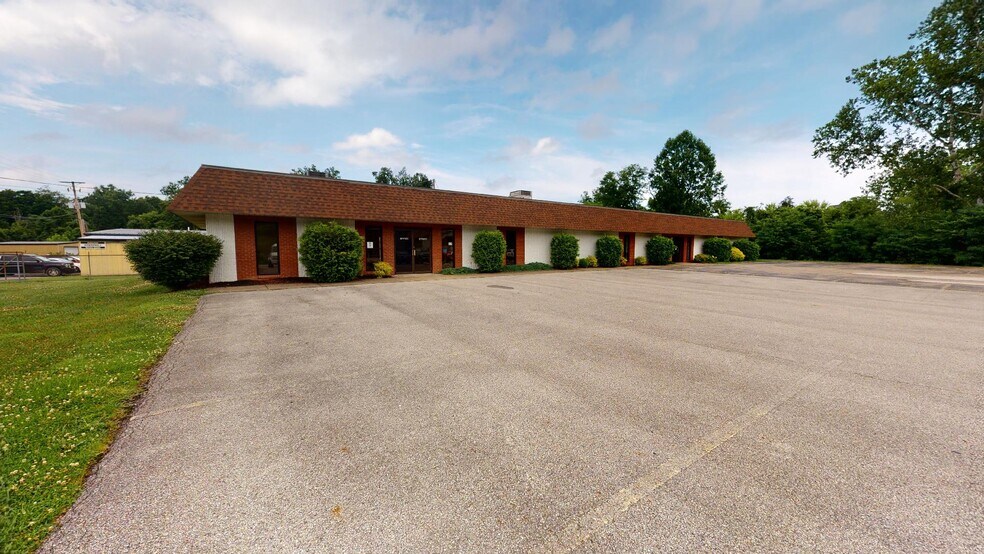 Primary Photo Of 25 Insurance Way, Ona Office For Sale