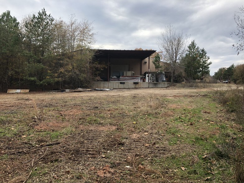 More Photos Of 90 Almon Rd, Covington Industrial For Sale