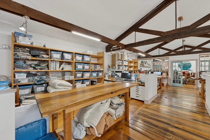 More Photos Of 1412 S Broad St, Philadelphia Storefront For Sale