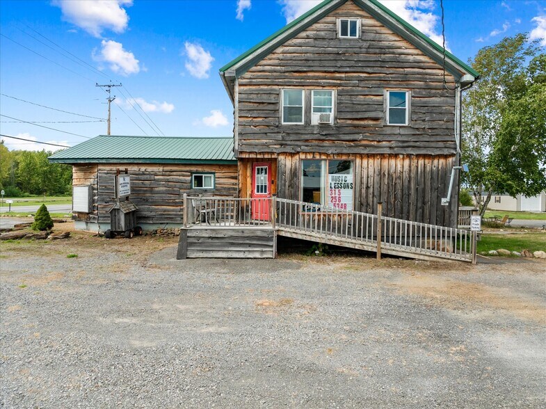 More Photos Of 5927 NY-46, Durhamville Lodge Meeting Hall For Sale