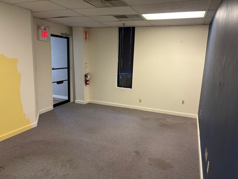 More Photos Of 3601 Nazareth Rd, Easton Storefront For Lease