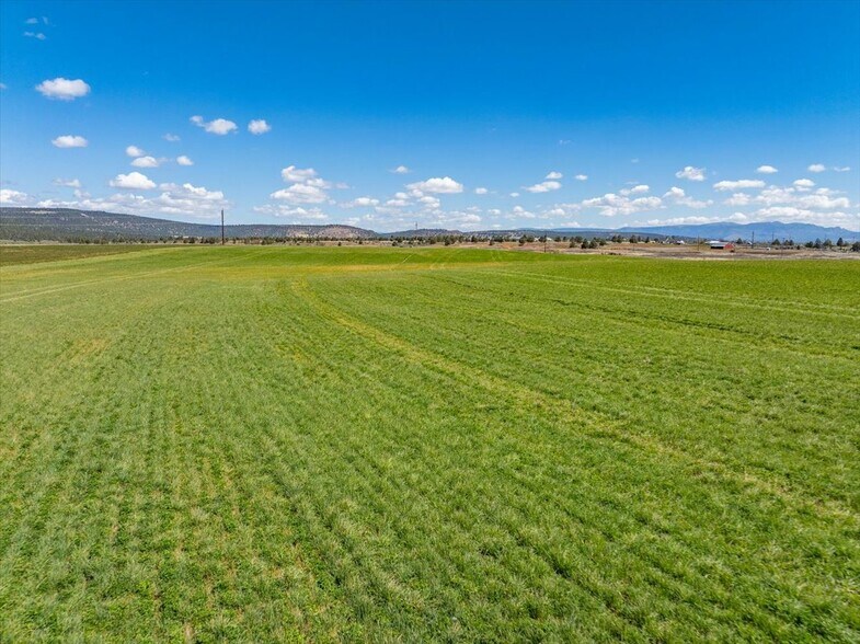 More Photos Of 2505 West 4th Street, Alturas Land For Sale