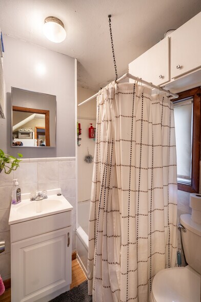 More Photos Of 447-449 NY-31, Bridgeport Apartments For Sale