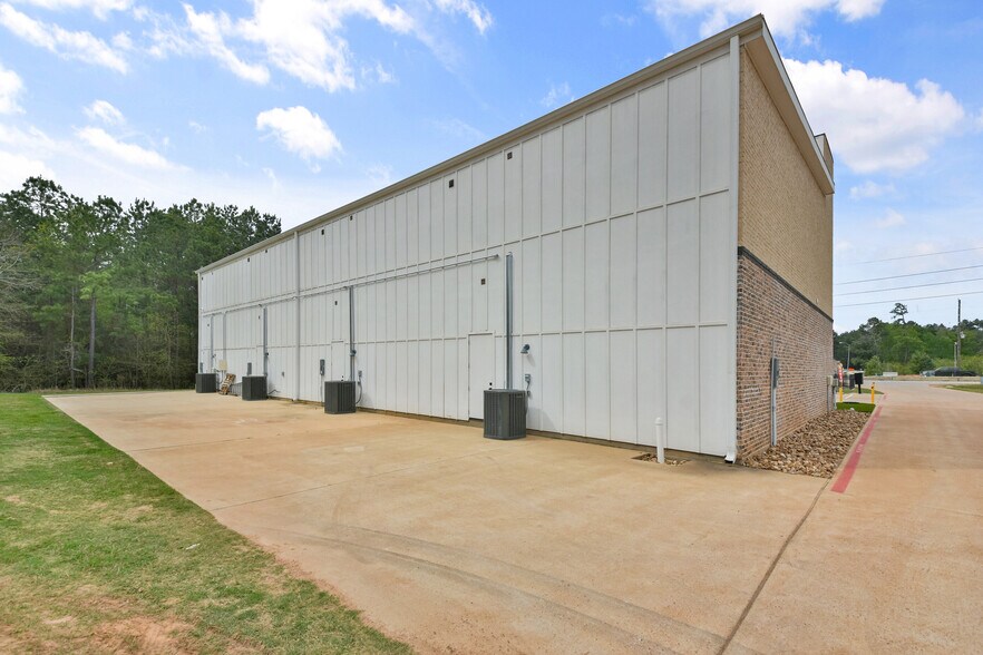 More Photos Of 11821 FM 1488, Magnolia Medical For Sale