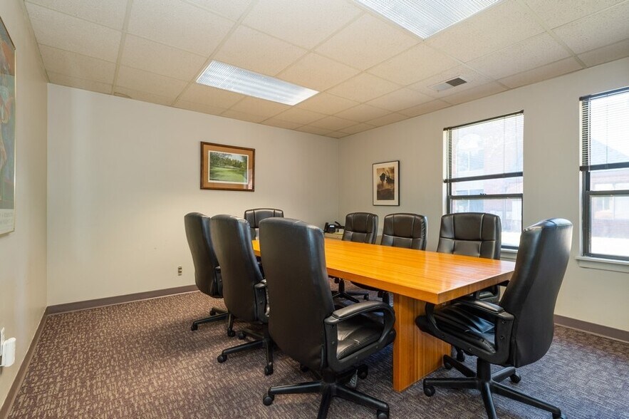 More Photos Of 35-37 Tamarack Cir, Skillman Medical For Lease