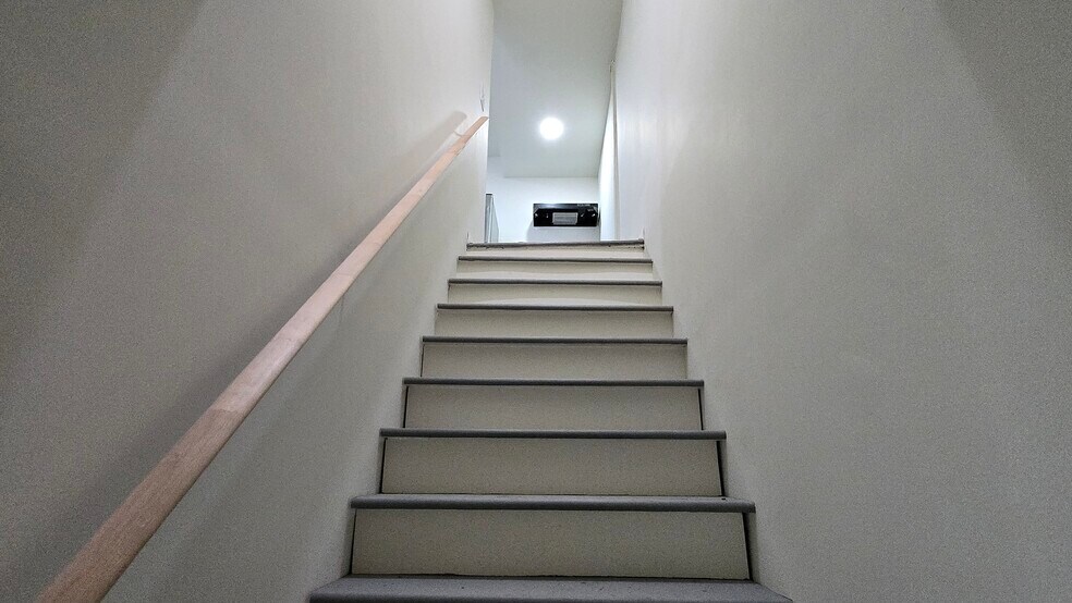 More Photos Of 592 Old Town Mall, Baltimore Storefront Retail Residential For Sale