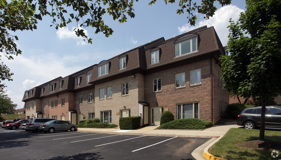 Primary Photo Of 16029-16081 Comprint Cir, Gaithersburg Medical For Sale