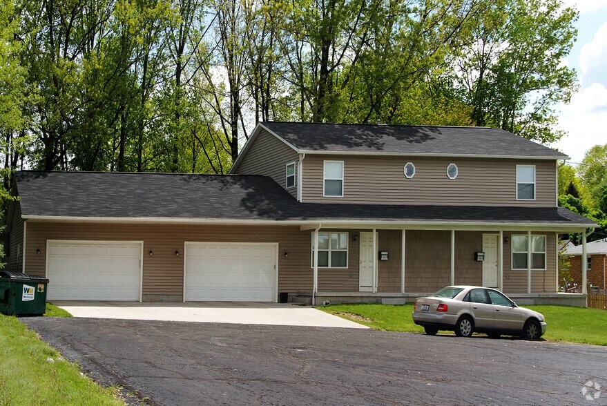 More Photos Of 1321-1327 S Water St, Kent Multifamily For Sale