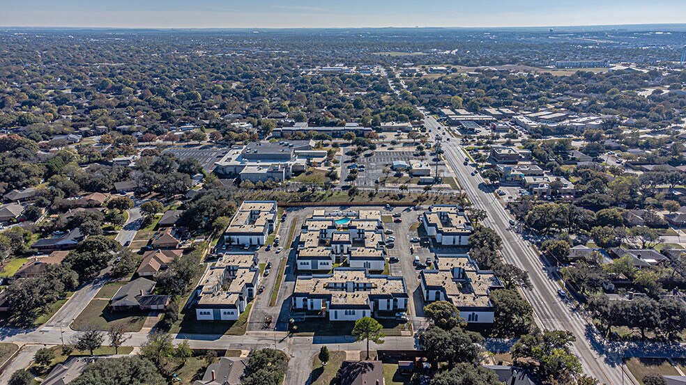 More Photos Of 6625 S Hulen St, Fort Worth Apartments For Sale