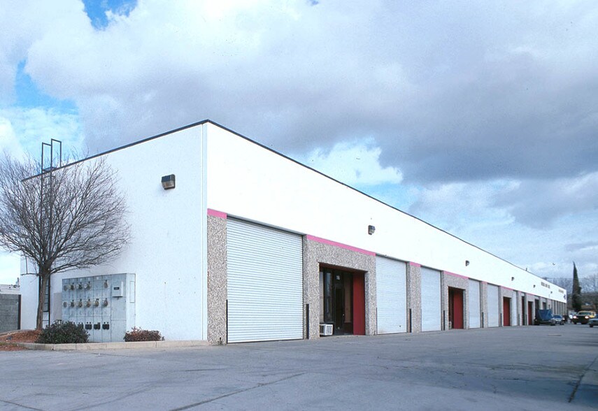 More Photos Of 6315 Watt Ave, North Highlands Service For Lease