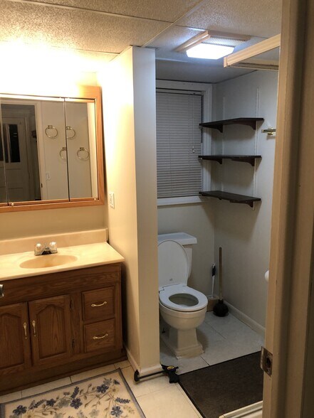 More Photos Of 2989 W Houghton Lake Dr, Houghton Lake Apartments For Sale