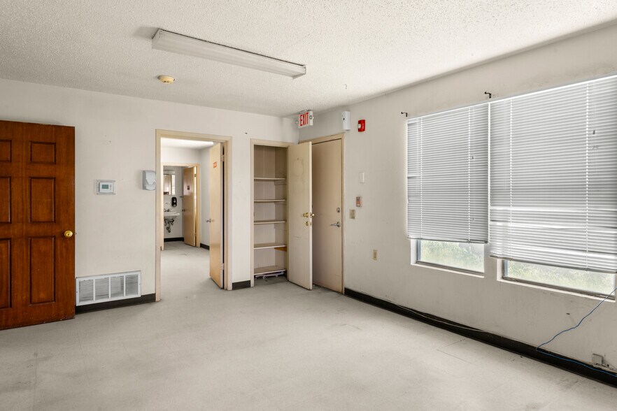 More Photos Of 5314 Blanco Ave, El Paso Office Residential For Sale