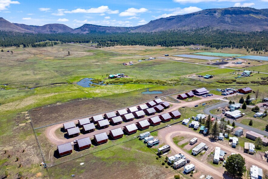 More Photos Of 2 County Road 2141 rd, Alpine Hotel For Sale