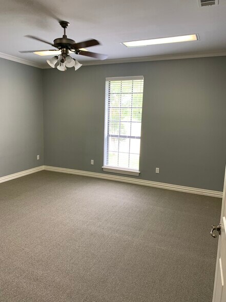 More Photos Of 423 Keller Pky, Keller Office For Lease