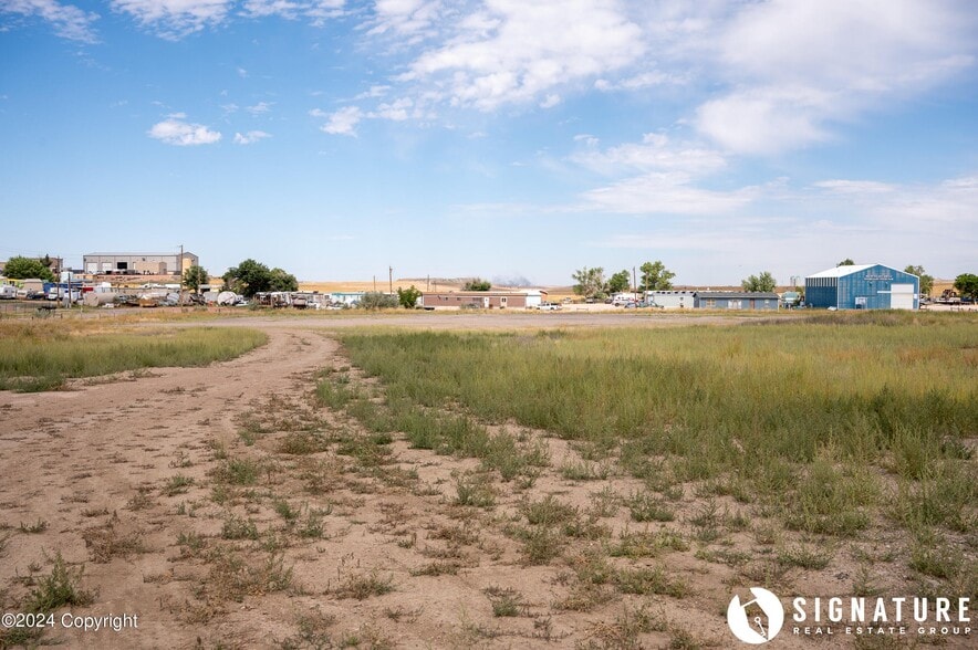 More Photos Of 4303 Garman Rd, Gillette Land For Sale