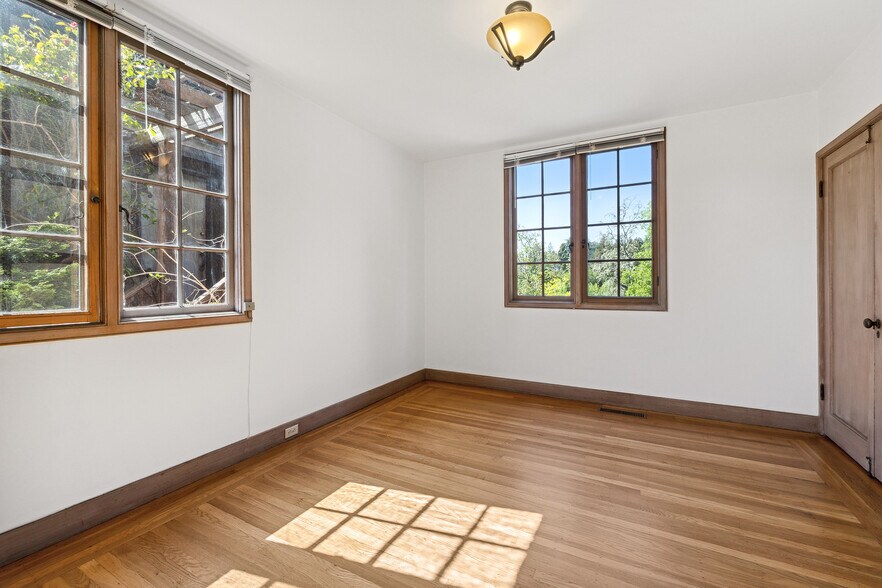 More Photos Of 2501 Rose Walk, Berkeley Apartments For Sale
