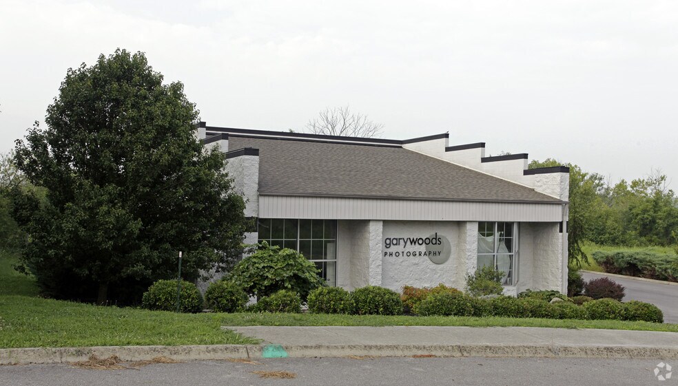 Primary Photo Of 2376 Business Center Cir, Sevierville Freestanding For Sale