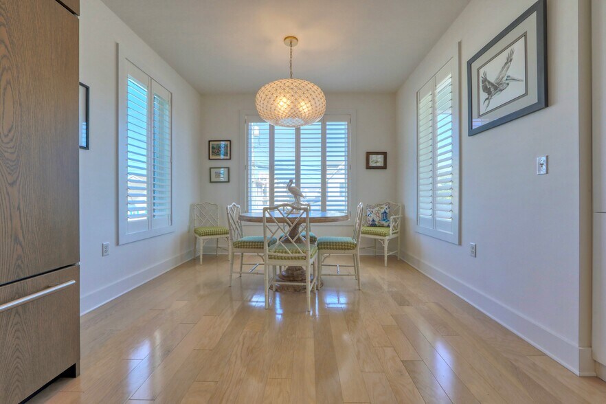 More Photos Of 205 E Savannah Rd, Lewes Specialty For Sale