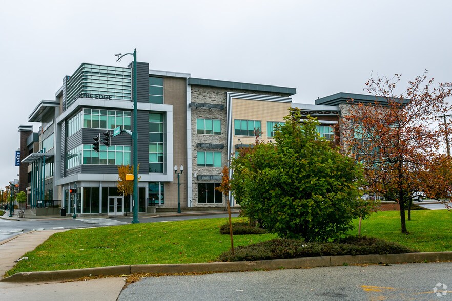 More Photos Of 8890 E 116th St, Fishers Medical For Lease