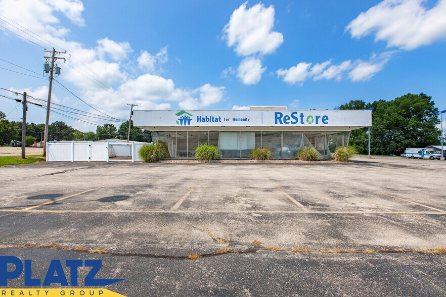 Primary Photo Of 1965 N Ellsworth Ave, Salem Freestanding For Lease