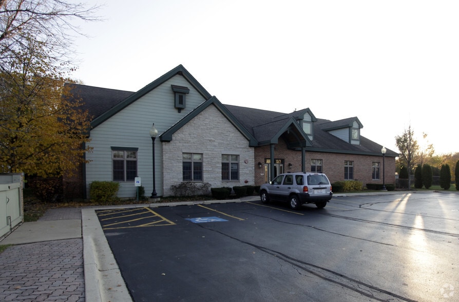 More Photos Of 134 W Lake St, Bloomingdale Coworking Space