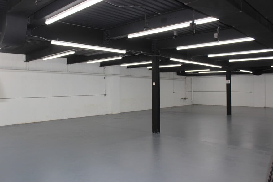 More Photos Of 1393-1395 Us Highway 46, Ledgewood Freestanding For Lease