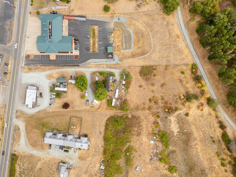 More Photos Of 172 S Old Pacific Hwy, Myrtle Creek Bar For Sale
