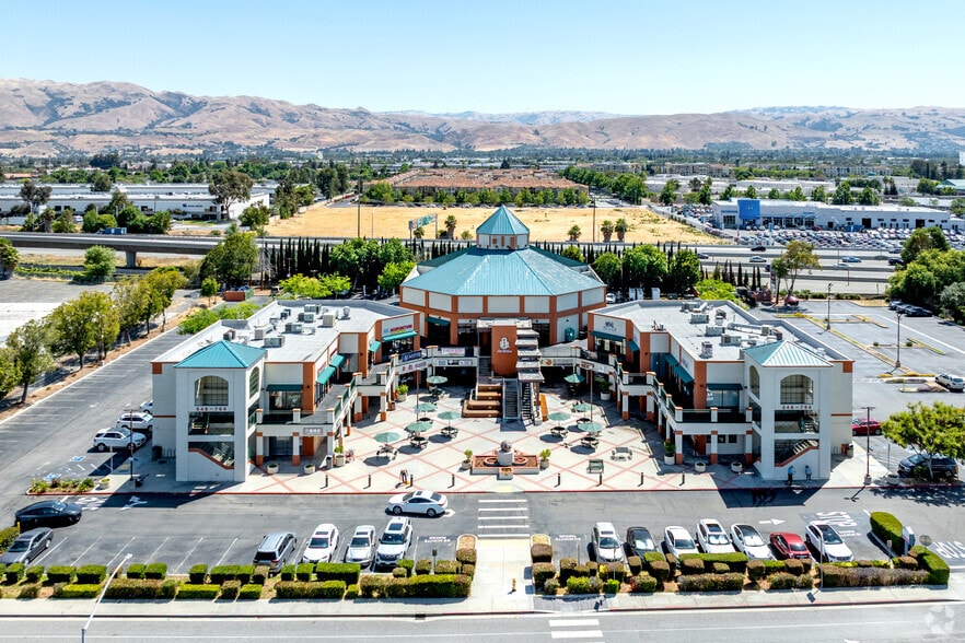 More Photos Of 640-762 Barber Ln, Milpitas Freestanding For Lease