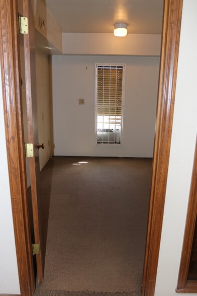 More Photos Of 428 E Southern Ave, Tempe Office For Sale