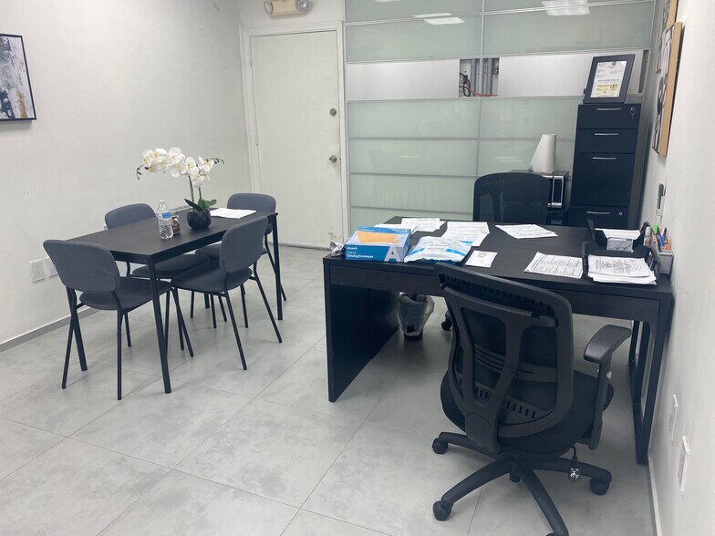 More Photos Of 2061 NW 112th Ave, Miami Light Distribution For Lease