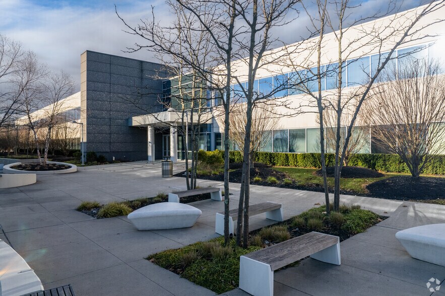 More Photos Of 721 Arbor Way, Blue Bell Office For Lease